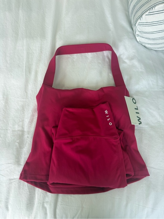 Wilo The Label Pants - NWT WILO Women’s Halter Top & Matching Leggings, Size L